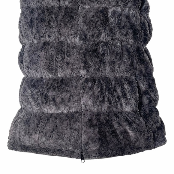 Athleta Goose Down Large Grey Fuzzy Vest - Picture 3 of 8